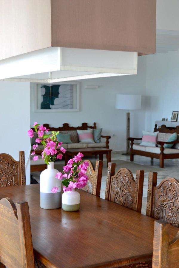 Beach House Set In A Beautiful Bay Karystos  Luaran gambar