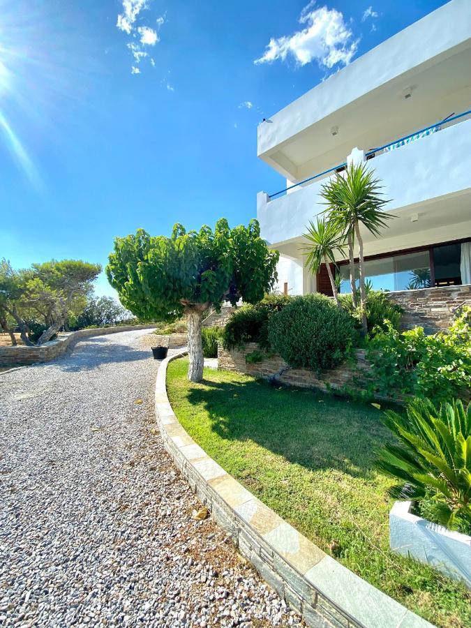 Beach House Set In A Beautiful Bay Karystos  Luaran gambar