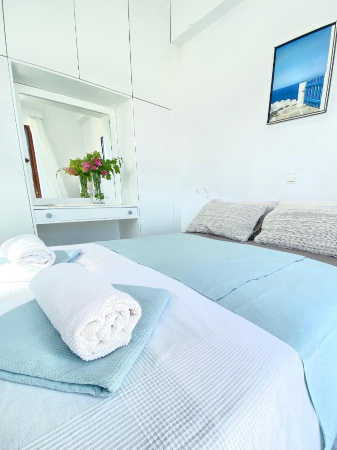 Beach House Set In A Beautiful Bay Karystos  Luaran gambar