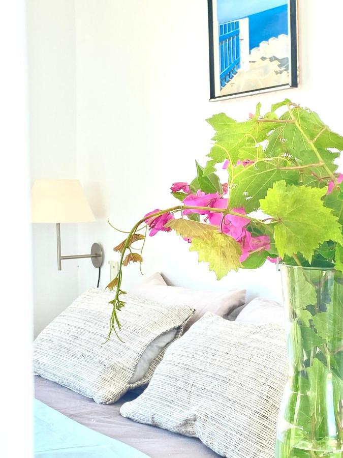 Beach House Set In A Beautiful Bay Karystos  Luaran gambar