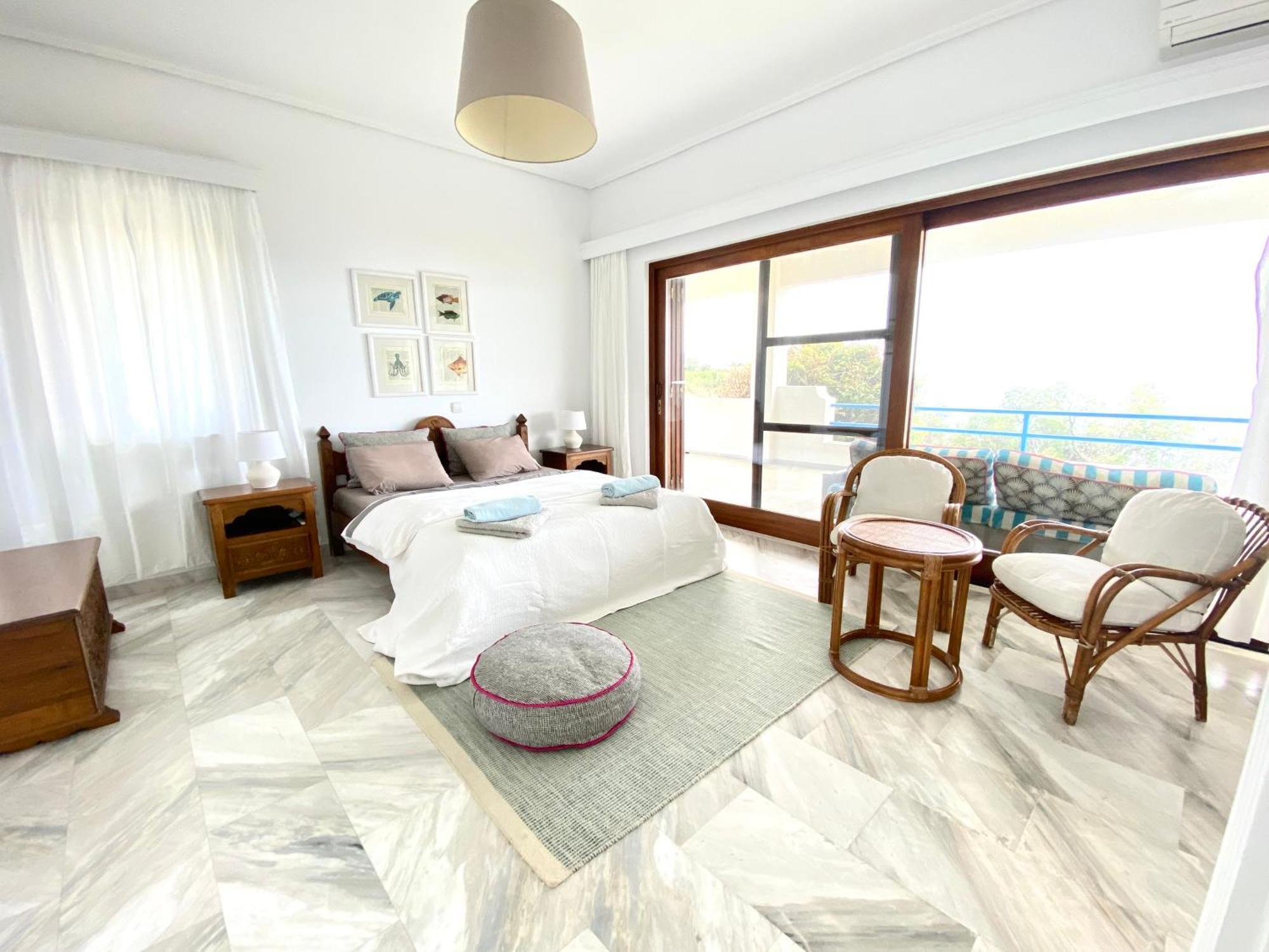 Beach House Set In A Beautiful Bay Karystos  Luaran gambar